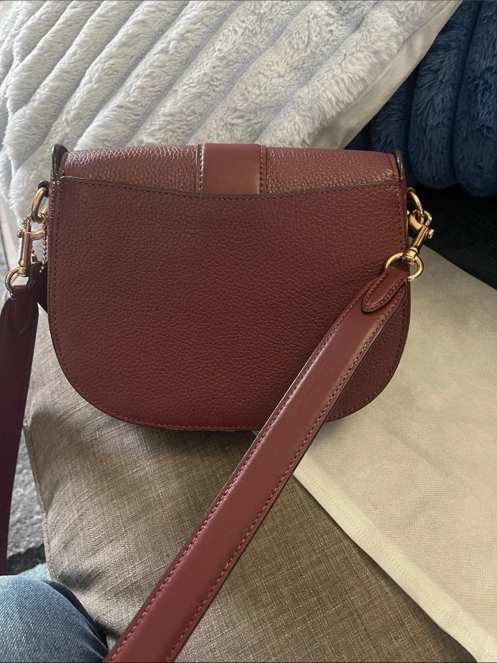 Coach Two-Tone Burgundy & Pink Leather Georgie Saddle Crossbody - Picture 4 of 13